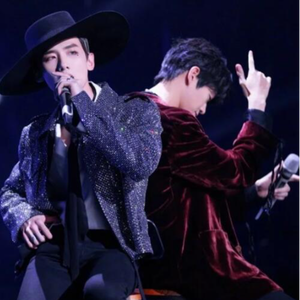 乌兰图雅裸体无删减版电影
